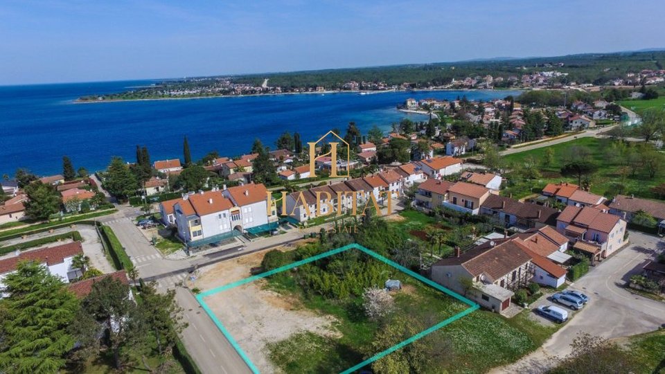 Istra , Novigrad , Dajla , zemljiste za izgradnju hotela  (60 lezajeva) 1524m2 , pogled na more