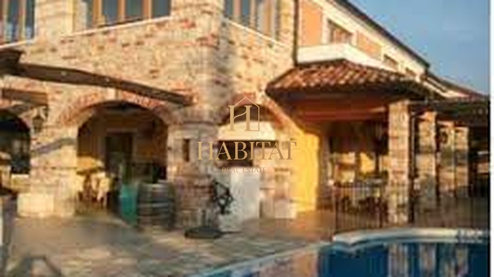 Istria, Savudrija, Hotel, ristorante, terrazza, parcheggio, camere, appartamento, completamente arredato