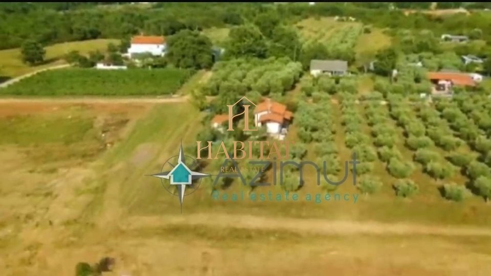 Land, 4573 m2, For Sale, Umag - Monterol