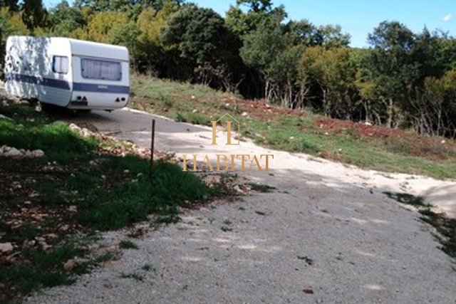 Land, 1000 m2, For Sale, Kavran