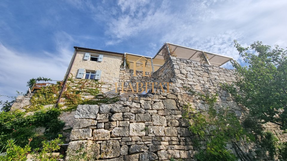 House, 104 m2, For Sale, Buje - Kaštel