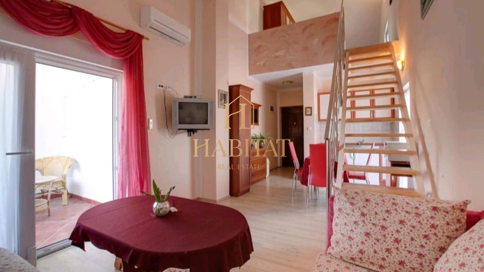 House, 1200 m2, For Sale, Medulin