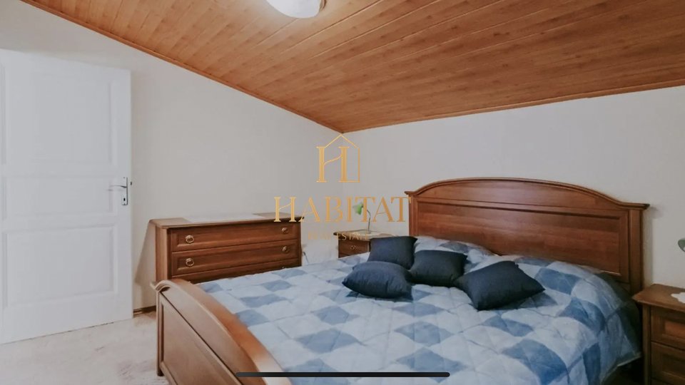 House, 405 m2, For Sale, Poreč