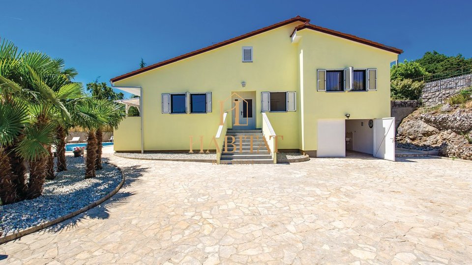 House, 170 m2, For Sale, Opatija - Pobri
