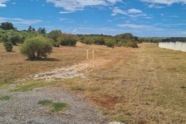 Land, 512 m2, For Sale, Vodnjan - Peroj