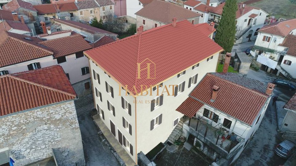 House, 850 m2, For Sale, Žminj
