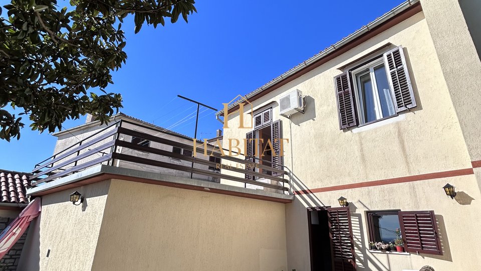 Casa, 300 m2, Vendita, Buje