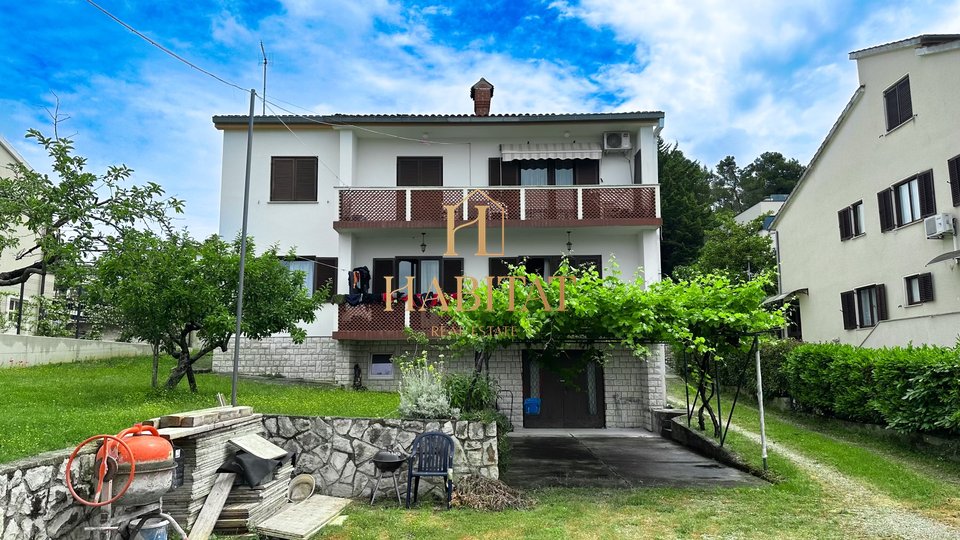 Istria, Poreč, house 300 m2, garden 900 m2