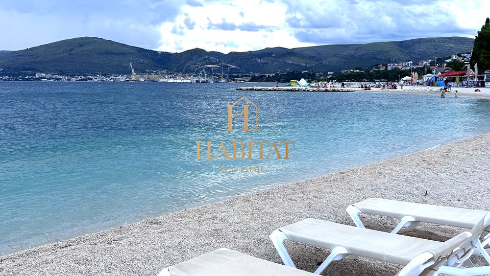 Dalmatia, Okrug Gornji, Penthouse 147m2, panoramic sea view, swimming pool