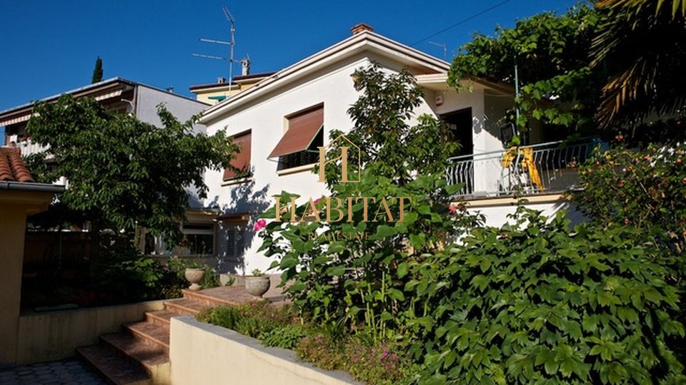 House, 127 m2, For Sale, Opatija