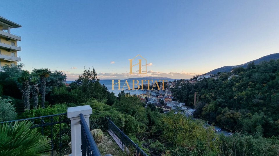 Apartment, 184 m2, For Sale, Opatija - Ičići