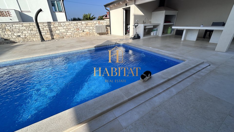 Istria, Savudrija, enchanting Villa with pool and sea view