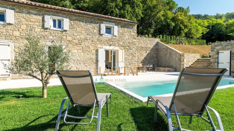 Istria, Livade-Oprtalj, Villa 96m2, pool, detached house, peace and quiet