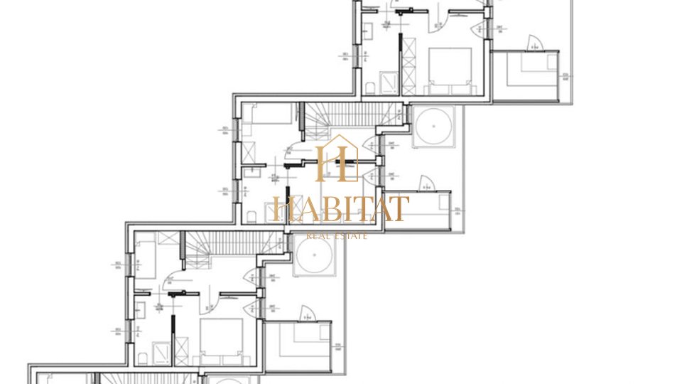 Istrien, Porec, Neubau, Reihenhaus 130m2, Ende, 4SS+DB, 250m vom Meer, 300m2 Garten, Aufzug