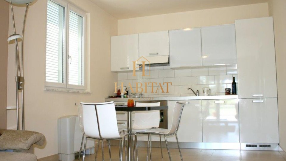 Apartment, 62 m2, For Sale, Opatija