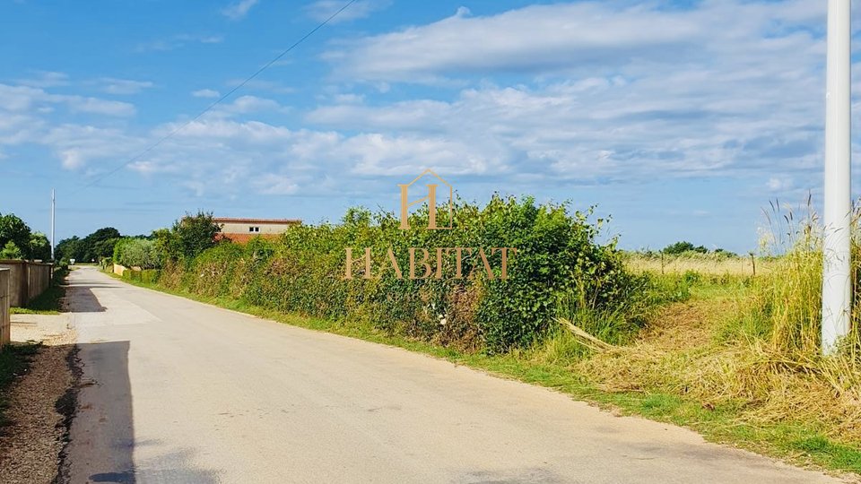 Istrien, Umgebung von Liznjan, Baugrundstück 900m2, Wohnnutzung