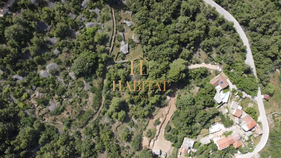 Land, 1240 m2, For Sale, Hvar