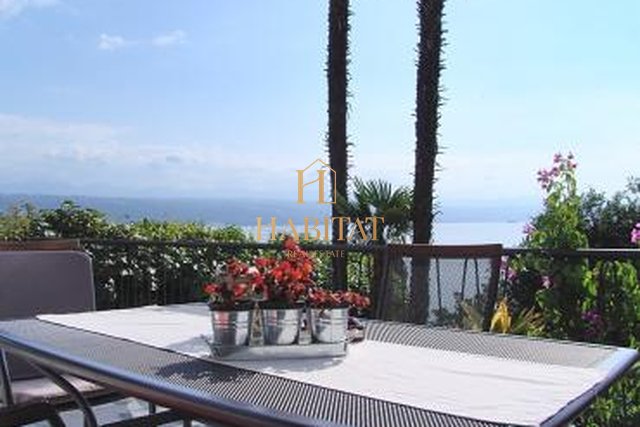 Apartment, 97 m2, For Rent, Opatija