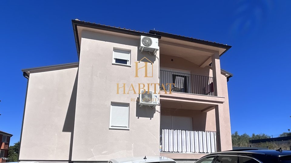 Apartment, 80 m2, For Sale, Brtonigla