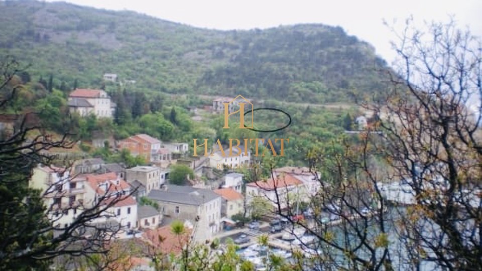 Jablanac, building plot 439m2, 100m from the sea, sea view