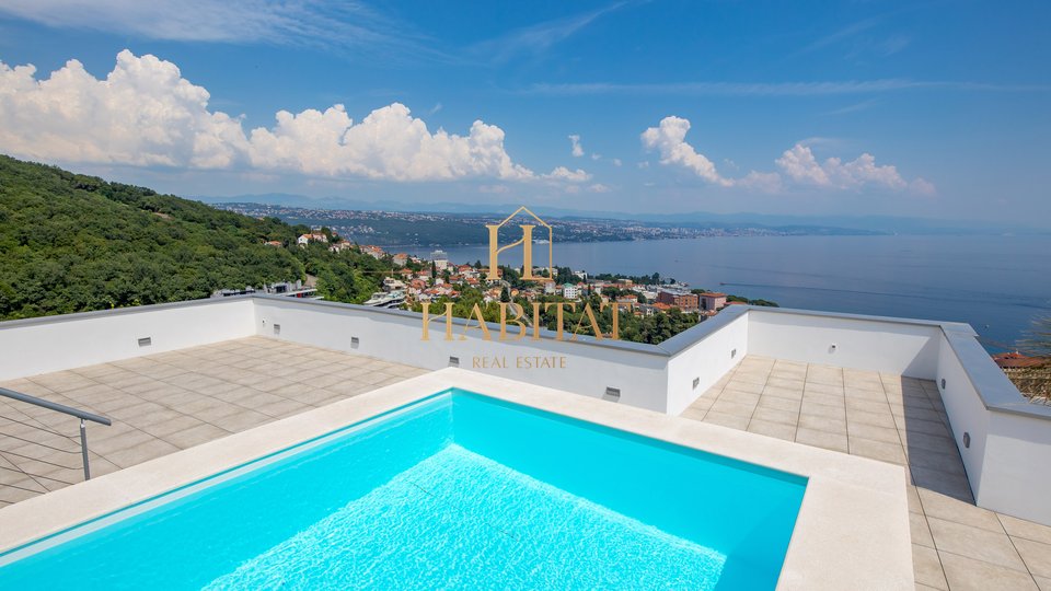 Apartment, 545 m2, For Sale, Opatija