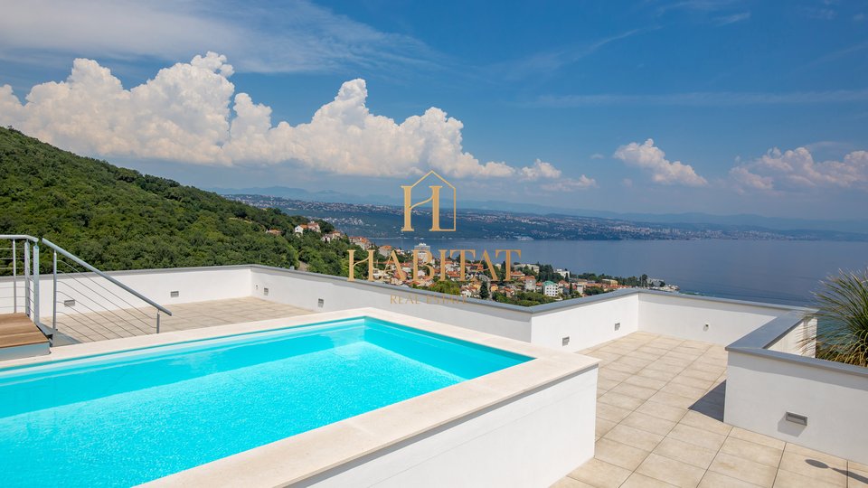 Apartment, 545 m2, For Sale, Opatija