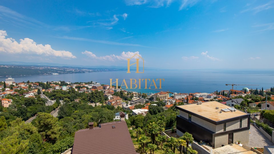 Apartment, 545 m2, For Sale, Opatija