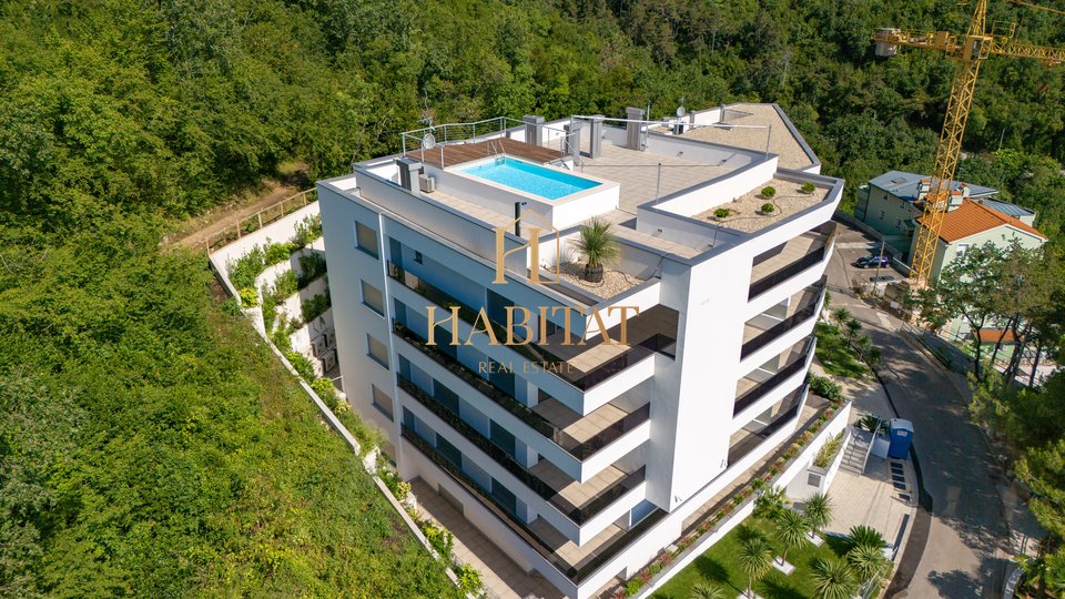 Apartment, 545 m2, For Sale, Opatija