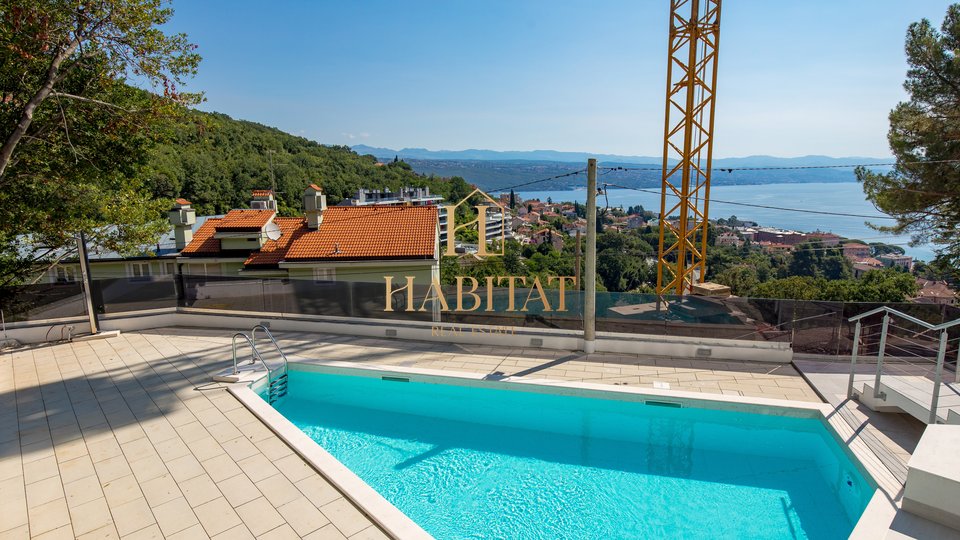 Apartment, 261 m2, For Sale, Opatija