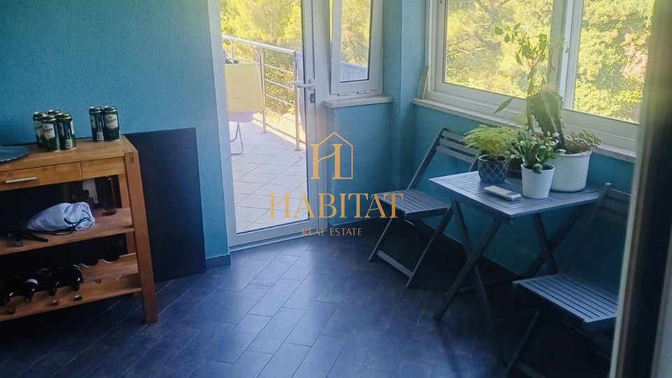 Istria, Kaštel, apartment 67m2, garage 20m2, 2 bedrooms + bathroom