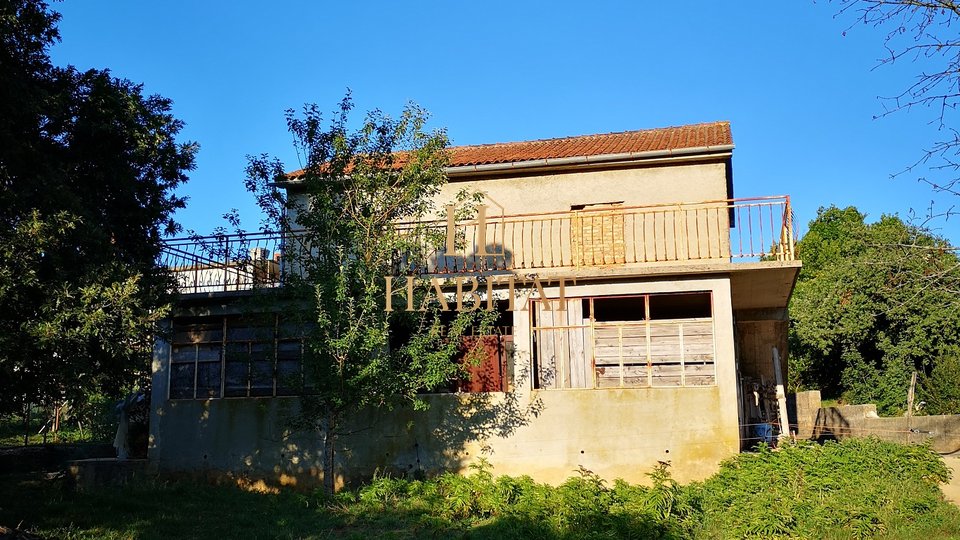 House, 3998 m2, For Sale, Dobrinj - Sužan